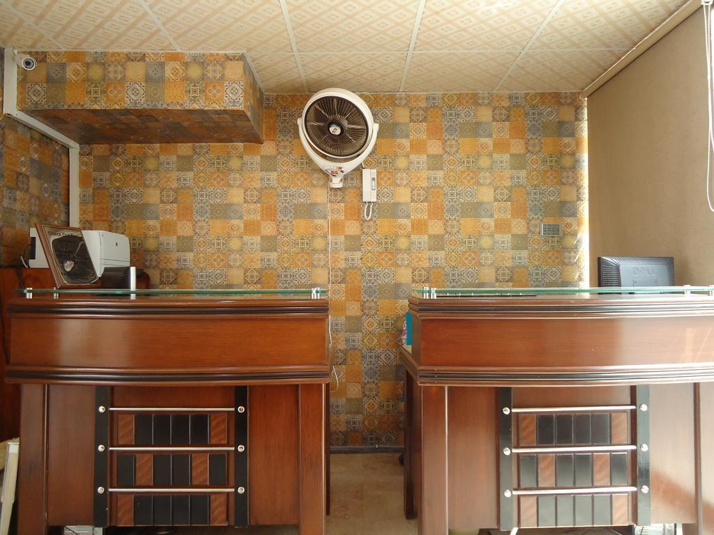 Patel Residency Guest House Karachi Exteriör bild