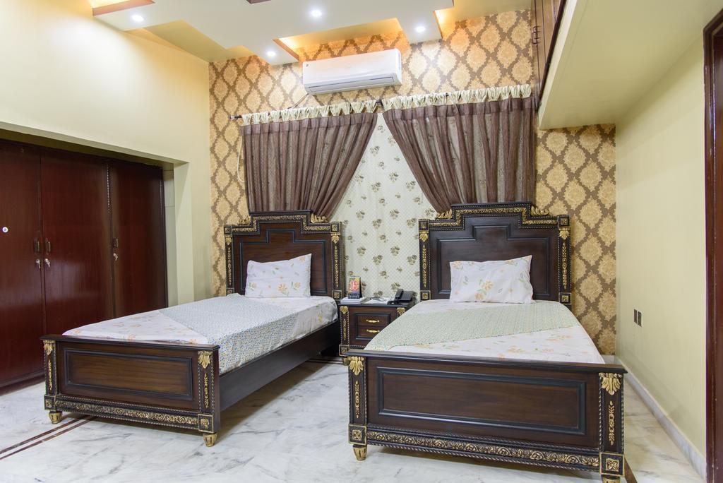 Patel Residency Guest House Karachi Exteriör bild